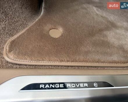 Серый Ленд Ровер Рендж Ровер, объемом двигателя 4.39 л и пробегом 35 тыс. км за 239999 $, фото 27 на Automoto.ua