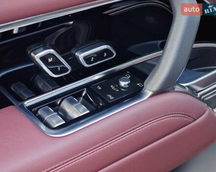 Сірий Ленд Ровер Рендж Ровер, об'ємом двигуна 3 л та пробігом 67 тис. км за 159000 $, фото 23 на Automoto.ua