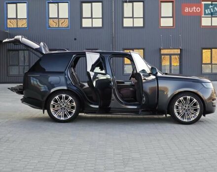 Сірий Ленд Ровер Рендж Ровер, об'ємом двигуна 3 л та пробігом 67 тис. км за 159000 $, фото 86 на Automoto.ua