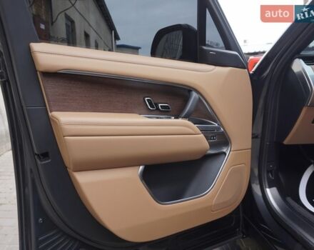 Серый Ленд Ровер Рендж Ровер, объемом двигателя 4.39 л и пробегом 27 тыс. км за 179900 $, фото 19 на Automoto.ua