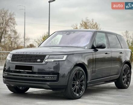 Ленд Ровер Рендж Ровер 2023 в Киеве на Automoto.ua Серый Ленд Ровер Рендж Ровер, объемом двигателя 3 л и пробегом 40 тыс. км за 179900 $, фото 1 на Automoto.ua