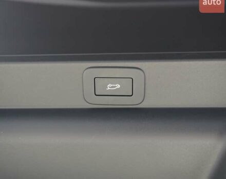 Серый Ленд Ровер Рендж Ровер, объемом двигателя 4.39 л и пробегом 27 тыс. км за 179900 $, фото 44 на Automoto.ua