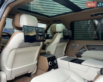 Серый Ленд Ровер Рендж Ровер, объемом двигателя 4.39 л и пробегом 32 тыс. км за 289000 $, фото 25 на Automoto.ua