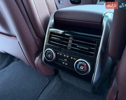 Сірий Ленд Ровер Рендж Ровер, об'ємом двигуна 3 л та пробігом 68 тис. км за 149950 $, фото 84 на Automoto.ua