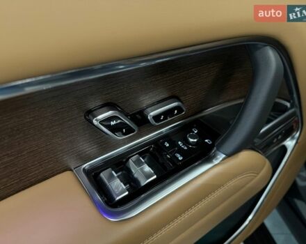 Серый Ленд Ровер Рендж Ровер, объемом двигателя 4.39 л и пробегом 27 тыс. км за 179500 $, фото 52 на Automoto.ua