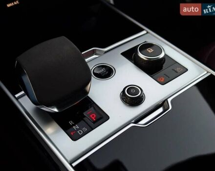 Сірий Ленд Ровер Рендж Ровер, об'ємом двигуна 3 л та пробігом 67 тис. км за 159000 $, фото 102 на Automoto.ua