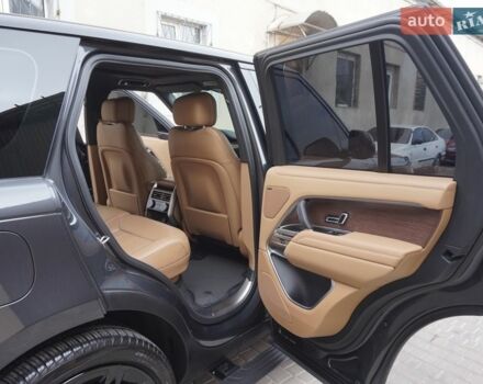 Серый Ленд Ровер Рендж Ровер, объемом двигателя 4.39 л и пробегом 27 тыс. км за 179900 $, фото 29 на Automoto.ua