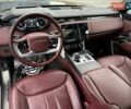 Ленд Ровер Рендж Ровер 2023 в Киеве на Automoto.ua Серый Ленд Ровер Рендж Ровер, объемом двигателя 3 л и пробегом 40 тыс. км за 179900 $, фото 45 на Automoto.ua