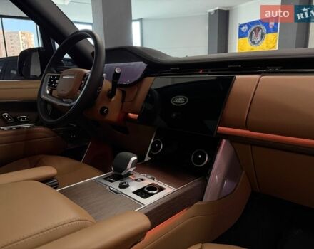 Серый Ленд Ровер Рендж Ровер, объемом двигателя 4.39 л и пробегом 27 тыс. км за 179500 $, фото 65 на Automoto.ua