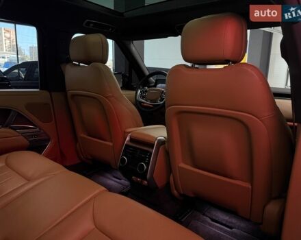 Серый Ленд Ровер Рендж Ровер, объемом двигателя 4.39 л и пробегом 27 тыс. км за 179500 $, фото 61 на Automoto.ua