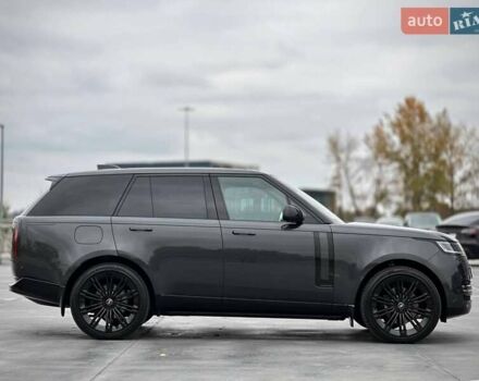 Ленд Ровер Рендж Ровер 2023 в Киеве на Automoto.ua Серый Ленд Ровер Рендж Ровер, объемом двигателя 3 л и пробегом 40 тыс. км за 179900 $, фото 18 на Automoto.ua