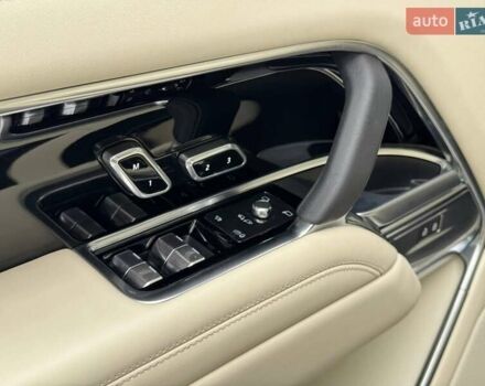 Серый Ленд Ровер Рендж Ровер, объемом двигателя 4.39 л и пробегом 64 тыс. км за 173000 $, фото 32 на Automoto.ua