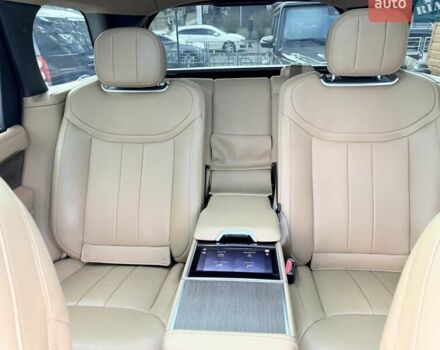 Серый Ленд Ровер Рендж Ровер, объемом двигателя 3 л и пробегом 63 тыс. км за 162500 $, фото 26 на Automoto.ua