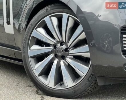 Серый Ленд Ровер Рендж Ровер, объемом двигателя 4.39 л и пробегом 32 тыс. км за 273000 $, фото 4 на Automoto.ua