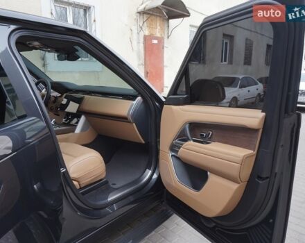 Серый Ленд Ровер Рендж Ровер, объемом двигателя 4.39 л и пробегом 27 тыс. км за 179900 $, фото 34 на Automoto.ua