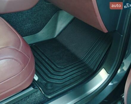 Сірий Ленд Ровер Рендж Ровер, об'ємом двигуна 3 л та пробігом 67 тис. км за 159000 $, фото 72 на Automoto.ua