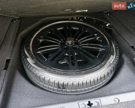 Серый Ленд Ровер Рендж Ровер, объемом двигателя 4.39 л и пробегом 27 тыс. км за 179900 $, фото 42 на Automoto.ua