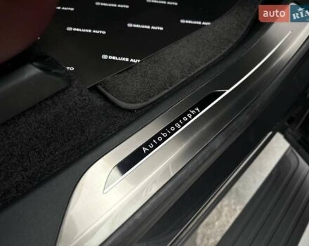 Ленд Ровер Рендж Ровер 2023 в Киеве на Automoto.ua Серый Ленд Ровер Рендж Ровер, объемом двигателя 3 л и пробегом 40 тыс. км за 179900 $, фото 66 на Automoto.ua