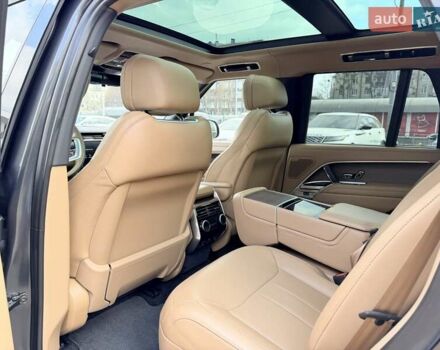 Серый Ленд Ровер Рендж Ровер, объемом двигателя 3 л и пробегом 63 тыс. км за 162500 $, фото 33 на Automoto.ua