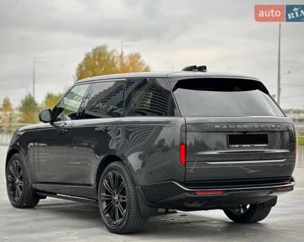 Ленд Ровер Рендж Ровер 2023 в Киеве на Automoto.ua Серый Ленд Ровер Рендж Ровер, объемом двигателя 3 л и пробегом 40 тыс. км за 179900 $, фото 11 на Automoto.ua