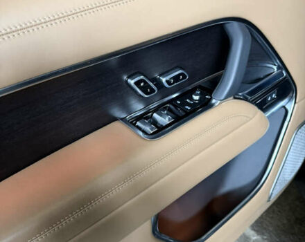 Сірий Ленд Ровер Рендж Ровер, об'ємом двигуна 3 л та пробігом 21 тис. км за 215000 $, фото 5 на Automoto.ua