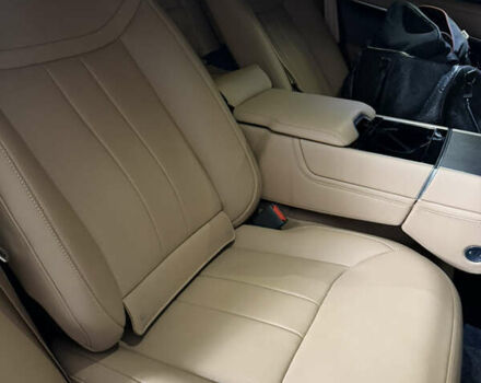 Сірий Ленд Ровер Рендж Ровер, об'ємом двигуна 3 л та пробігом 21 тис. км за 215000 $, фото 19 на Automoto.ua