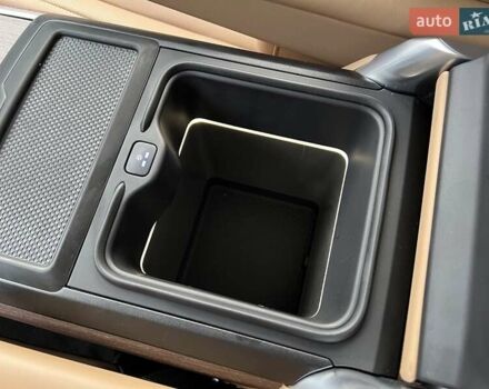 Серый Ленд Ровер Рендж Ровер, объемом двигателя 3 л и пробегом 3 тыс. км за 223790 $, фото 18 на Automoto.ua