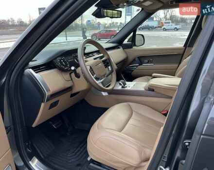 Серый Ленд Ровер Рендж Ровер, объемом двигателя 3 л и пробегом 3 тыс. км за 223790 $, фото 8 на Automoto.ua