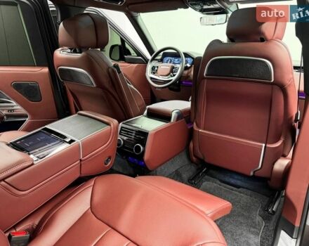 Серый Ленд Ровер Рендж Ровер, объемом двигателя 4.39 л и пробегом 7 тыс. км за 253000 $, фото 40 на Automoto.ua