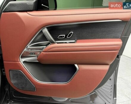 Серый Ленд Ровер Рендж Ровер, объемом двигателя 4.39 л и пробегом 7 тыс. км за 253000 $, фото 43 на Automoto.ua