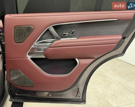 Серый Ленд Ровер Рендж Ровер, объемом двигателя 4.39 л и пробегом 7 тыс. км за 253000 $, фото 32 на Automoto.ua