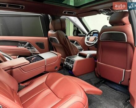 Серый Ленд Ровер Рендж Ровер, объемом двигателя 4.39 л и пробегом 7 тыс. км за 253000 $, фото 37 на Automoto.ua