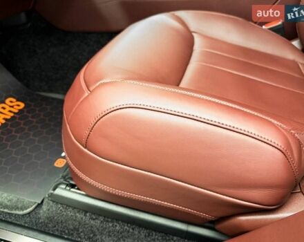 Серый Ленд Ровер Рендж Ровер, объемом двигателя 4.39 л и пробегом 7 тыс. км за 253000 $, фото 24 на Automoto.ua