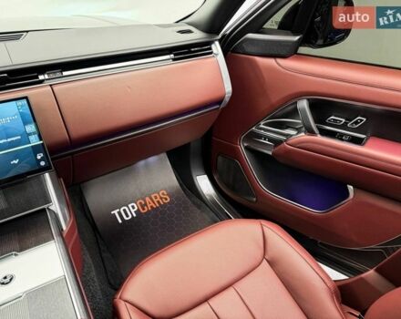 Серый Ленд Ровер Рендж Ровер, объемом двигателя 4.39 л и пробегом 7 тыс. км за 253000 $, фото 52 на Automoto.ua