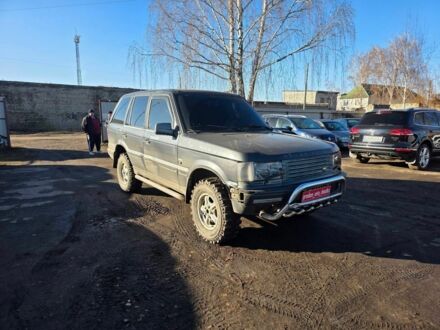 Серый Ленд Ровер Рендж Ровер, объемом двигателя 4.6 л и пробегом 256 тыс. км за 3650 $, фото 1 на Automoto.ua