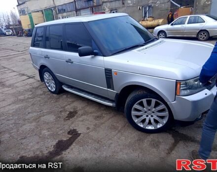 Серый Ленд Ровер Рендж Ровер, объемом двигателя 4.4 л и пробегом 221 тыс. км за 12500 $, фото 1 на Automoto.ua