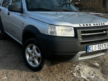 Серый Ленд Ровер Рендж Ровер, объемом двигателя 2 л и пробегом 250 тыс. км за 3000 $, фото 1 на Automoto.ua