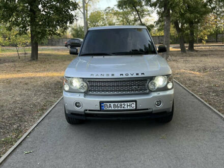 Ленд Ровер Рендж Ровер 2005 у Кропивницькому (Кіровограді) на Automoto.ua Сірий Ленд Ровер Рендж Ровер, об'ємом двигуна 4.4 л та пробігом 230 тис. км за 10500 $, фото 1 на Automoto.ua