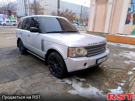 Серый Ленд Ровер Рендж Ровер, объемом двигателя 4.4 л и пробегом 233 тыс. км за 9500 $, фото 1 на Automoto.ua