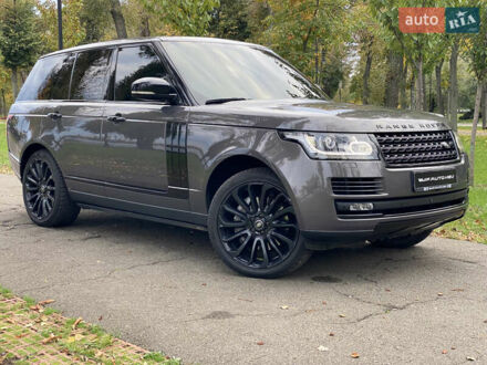Ленд Ровер Рендж Ровер 2016 в Киеве на Automoto.ua Серый Ленд Ровер Рендж Ровер, объемом двигателя 4.4 л и пробегом 176 тыс. км за 43700 $, фото 1 на Automoto.ua
