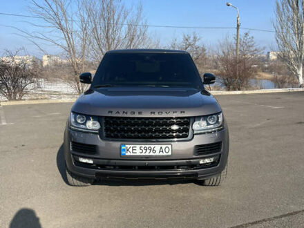 Ленд Ровер Рендж Ровер 2016 в Кривом Роге на Automoto.ua Серый Ленд Ровер Рендж Ровер, объемом двигателя 4.4 л и пробегом 161 тыс. км за 48888 $, фото 1 на Automoto.ua
