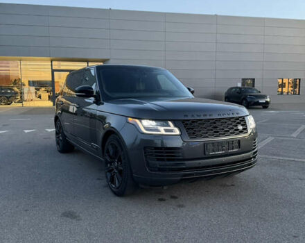 Серый Ленд Ровер Рендж Ровер, объемом двигателя 5 л и пробегом 150 тыс. км за 70000 $, фото 1 на Automoto.ua