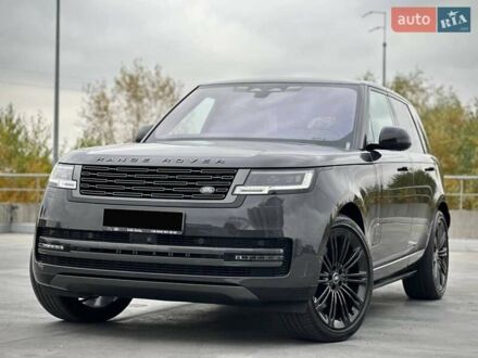 Ленд Ровер Рендж Ровер 2023 в Киеве на Automoto.ua Серый Ленд Ровер Рендж Ровер, объемом двигателя 3 л и пробегом 40 тыс. км за 179900 $, фото 1 на Automoto.ua