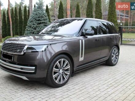 Ленд Ровер Рендж Ровер 2023 у Києві на Automoto.ua Сірий Ленд Ровер Рендж Ровер, об'ємом двигуна 3 л та пробігом 20 тис. км за 180000 $, фото 1 на Automoto.ua