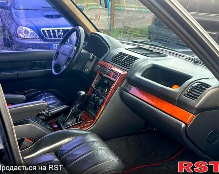 Синій Ленд Ровер Рендж Ровер, об'ємом двигуна 4 л та пробігом 500 тис. км за 4500 $, фото 2 на Automoto.ua