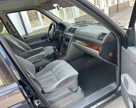 Синій Ленд Ровер Рендж Ровер, об'ємом двигуна 2.5 л та пробігом 226 тис. км за 3499 $, фото 5 на Automoto.ua