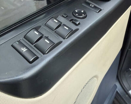 Синій Ленд Ровер Рендж Ровер, об'ємом двигуна 2.93 л та пробігом 420 тис. км за 7500 $, фото 22 на Automoto.ua