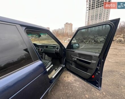 Синий Ленд Ровер Рендж Ровер, объемом двигателя 4.4 л и пробегом 299 тыс. км за 7300 $, фото 13 на Automoto.ua