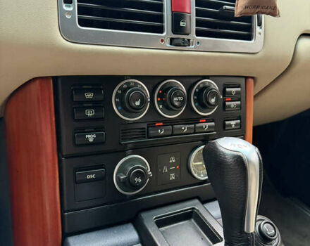 Синій Ленд Ровер Рендж Ровер, об'ємом двигуна 2.93 л та пробігом 420 тис. км за 7500 $, фото 40 на Automoto.ua