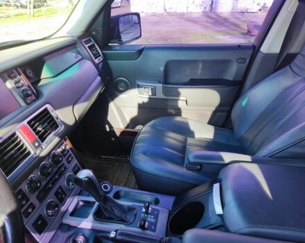 Ленд Ровер Рендж Ровер 2004 в Киеве на Automoto.ua Синий Ленд Ровер Рендж Ровер, объемом двигателя 4.4 л и пробегом 368 тыс. км за 7900 $, фото 6 на Automoto.ua